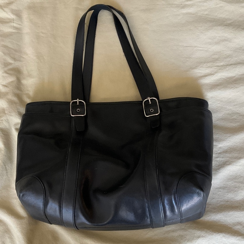 Black Leather Coach Tote Bag style no. D04S-5147